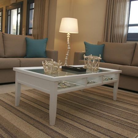 Boutique Hotel Iasmos Trizonia Luaran gambar