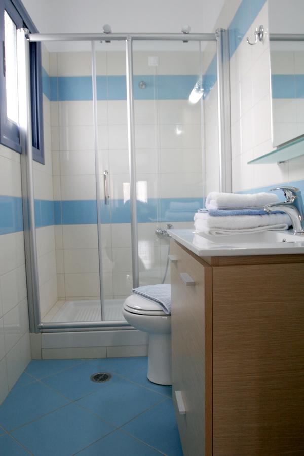Boutique Hotel Iasmos Trizonia Luaran gambar