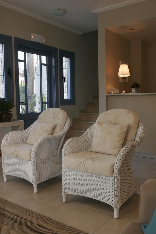 Boutique Hotel Iasmos Trizonia Luaran gambar