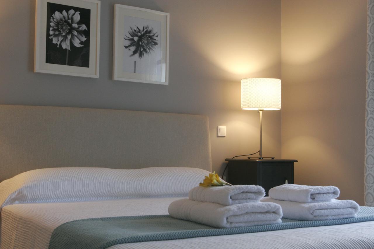 Boutique Hotel Iasmos Trizonia Luaran gambar