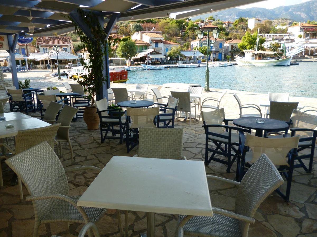 Boutique Hotel Iasmos Trizonia Luaran gambar